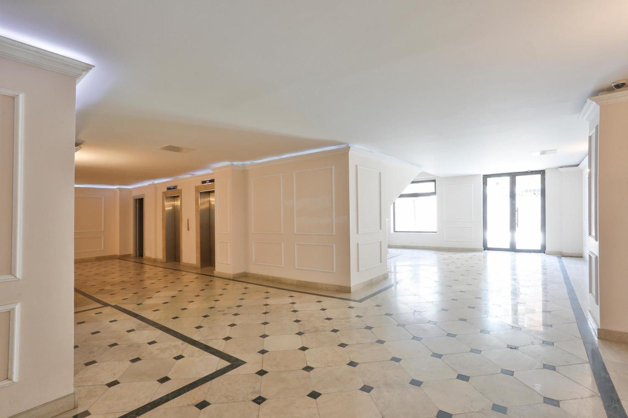 Serviced Apartment On Rustaveli Avenue 9 Tbilisi Esterno foto