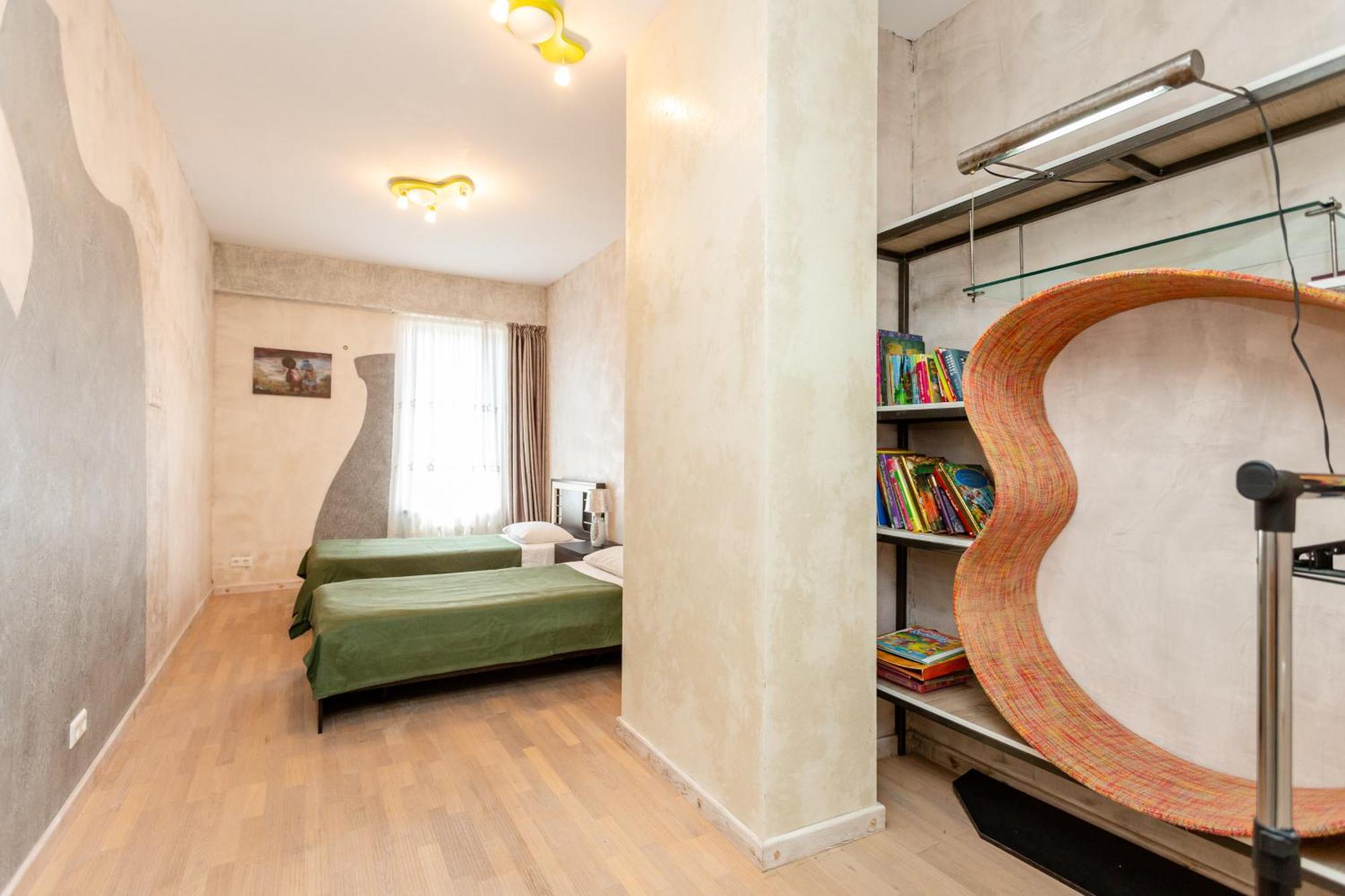Serviced Apartment On Rustaveli Avenue 9 Tbilisi Esterno foto