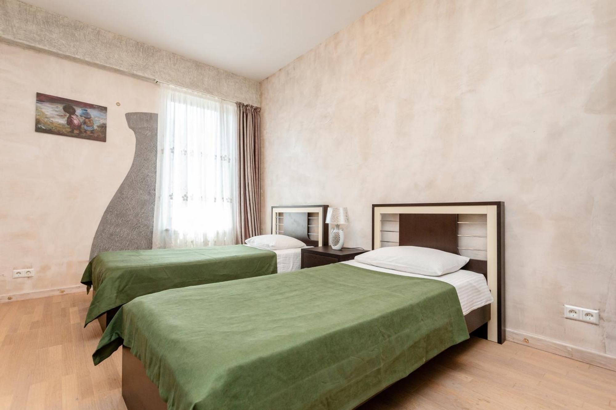 Serviced Apartment On Rustaveli Avenue 9 Tbilisi Esterno foto