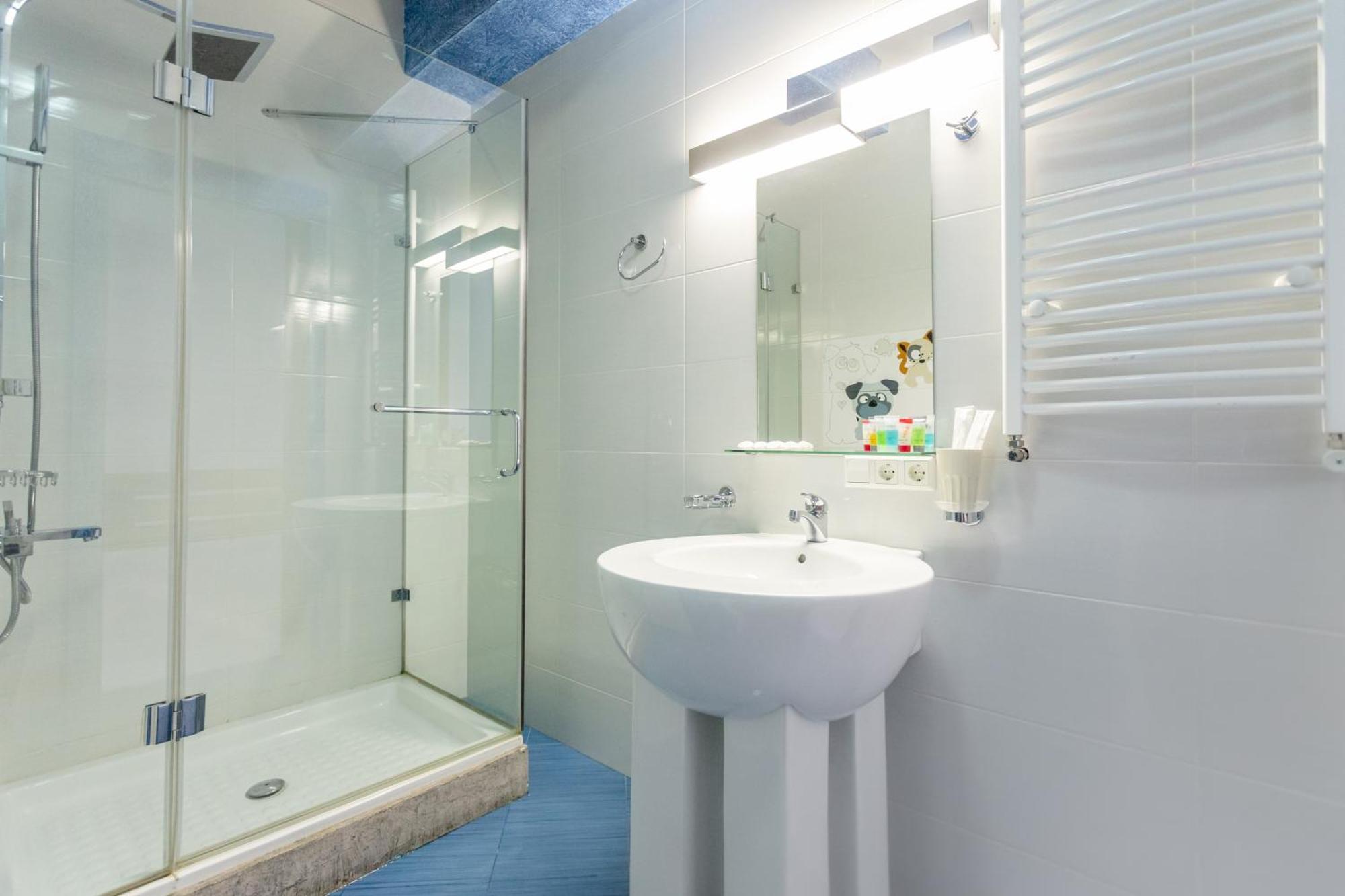 Serviced Apartment On Rustaveli Avenue 9 Tbilisi Esterno foto